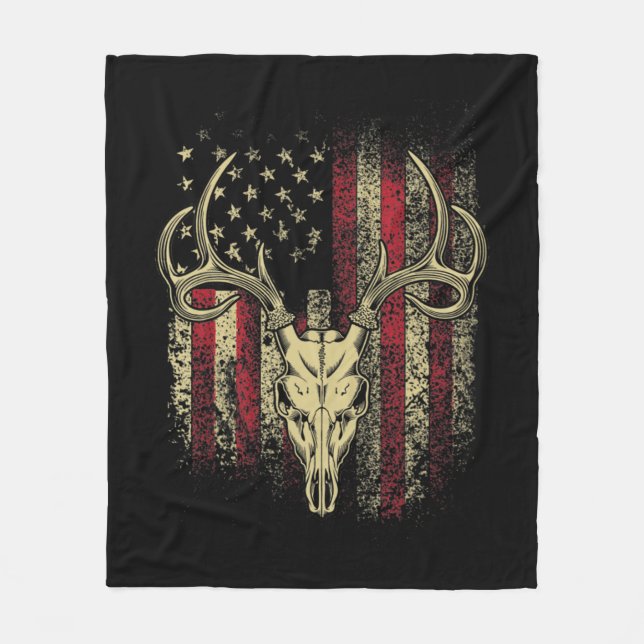 Couverture Polaire Chasseurs de cerfs Le crâne de cerf sur un drapeau (Devant)