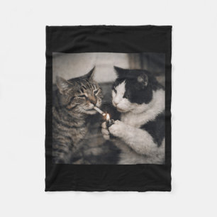 Couverture Polaire Chat Fumeur Kitten Cigarette Mème Drôle Stupide