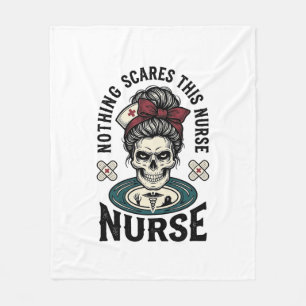 Couverture Polaire Chemise d'infirmière Halloween Graphique de crâne 