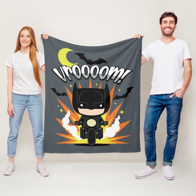 Couverture Polaire Chibi Batman Batcycle (En situation)