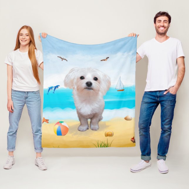 Couverture Polaire Chien maltais sur la plage (En situation)