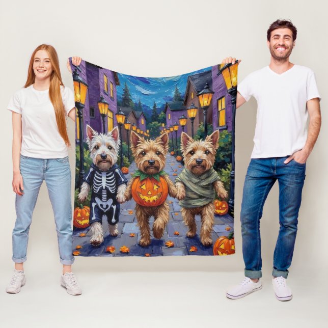 Couverture Polaire Chiens De Terrier Roue En Cotumes D'Halloween (En situation)