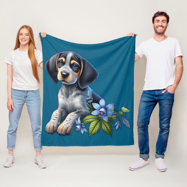 Couverture Polaire Chiot bleu Tick Hound avec Fleurs Bleues Delicate (En situation)