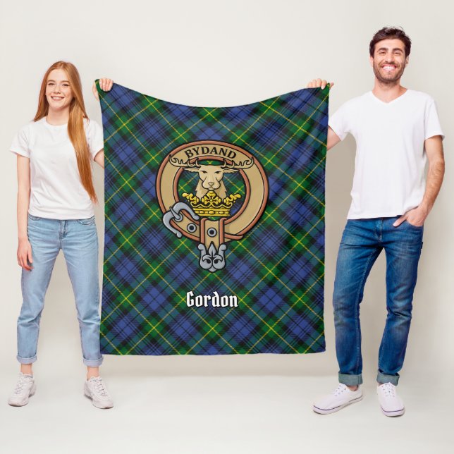 Couverture Polaire Clan Gordon Crest sur Tartan (En situation)