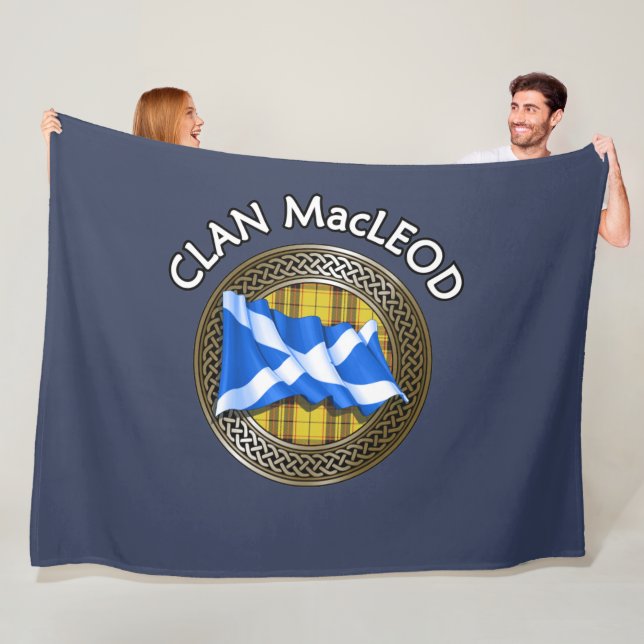 Couverture Polaire Clan MacLeod Tartan Knot & Drapeau (En situation)