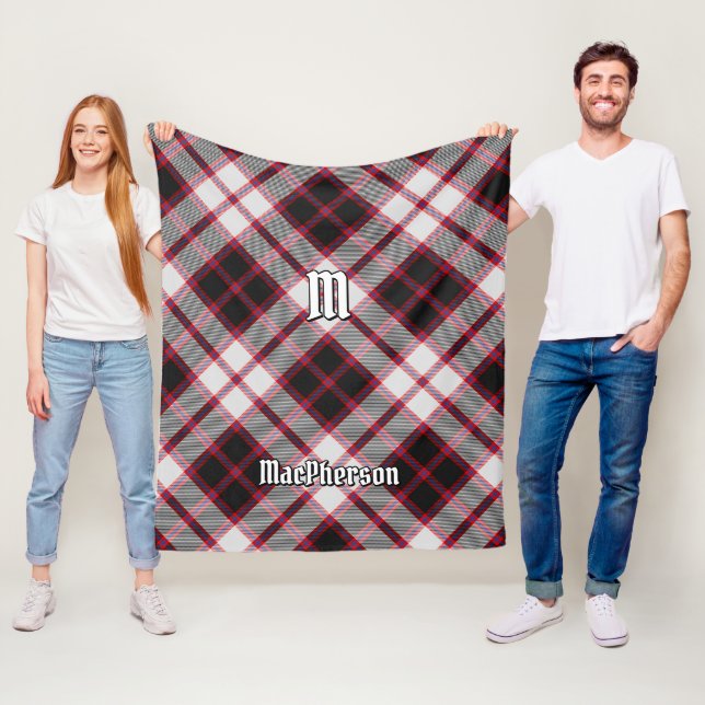 Couverture Polaire Clan MacPherson Chasse Tartan Fleece Blanket (En situation)