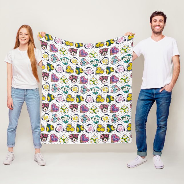 Couverture Polaire Coeurs floraux (En situation)