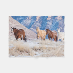 Couverture Polaire Convoi de chevaux de cow-boy au ranch Hideout