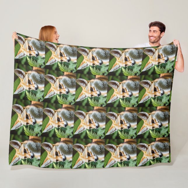 Couverture Polaire Cunning Fennec Fox, (En situation)