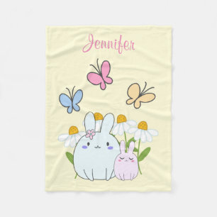 Couverture Polaire Cute Bunnies avec marguerites de printemps et papi
