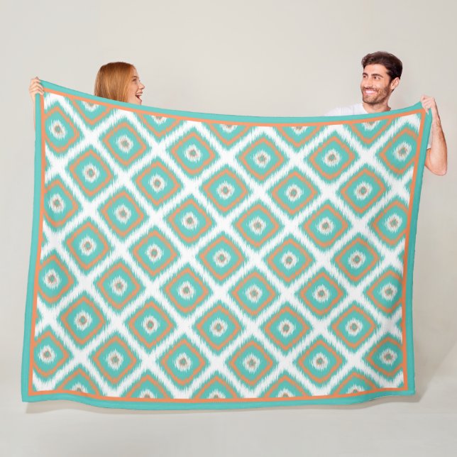 Couverture Polaire Cute Turquoise Diamond Carrés Ikat Mosaic Motif (En situation)