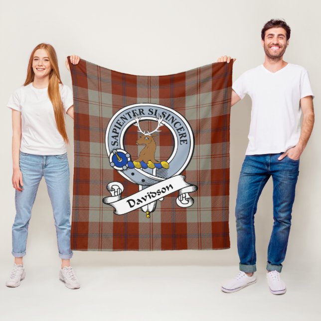 Couverture Polaire Davidson Dress Dancers Clan Badge Tartan Plaid (En situation)
