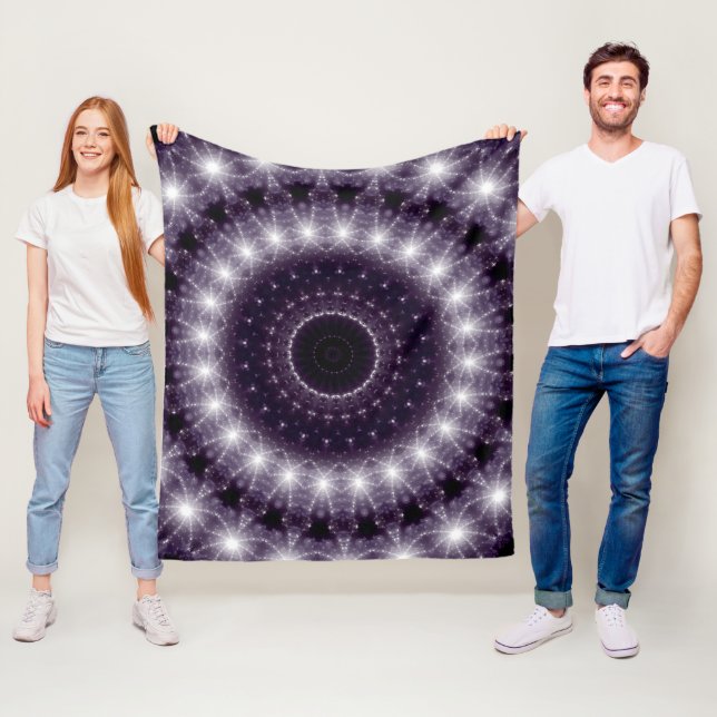 Couverture Polaire Dentelle ronde noire et blanche fantaisie (En situation)