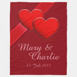 Couverture Polaire Deux Coeurs rouges + votre nom et votre date