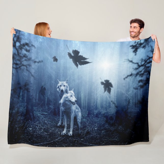 Couverture Polaire DEUX LOUPS dans les BOIS (En situation)