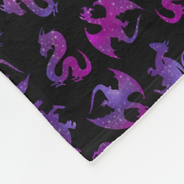 Couverture Polaire Dragon galaxie en violet et rose (Coin)