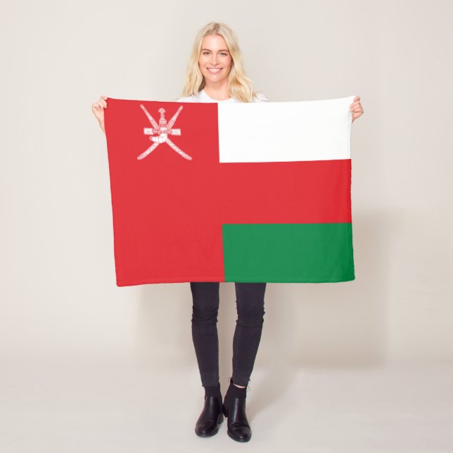 Couverture Polaire Drapeau d'Oman (En situation)