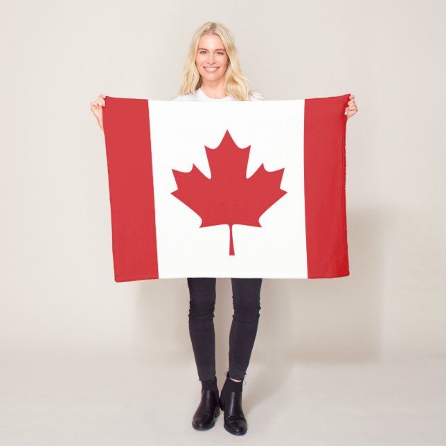 Couverture Polaire Drapeau du Canada (En situation)