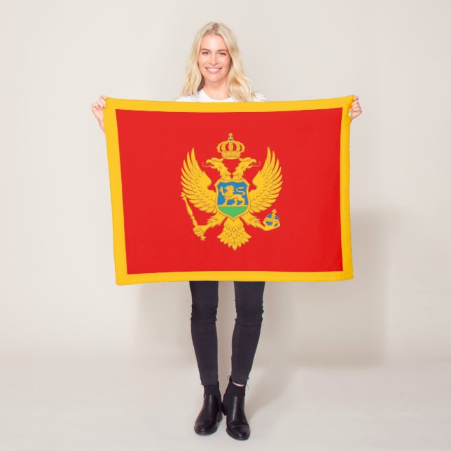Couverture Polaire Drapeau du Monténégro (En situation)