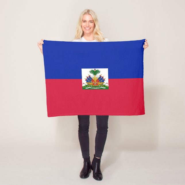 Couverture Polaire Drapeau Haïti (En situation)