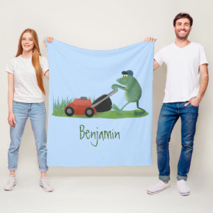 Couverture Polaire Drôle grenouille verte tondre la pelouse dessin