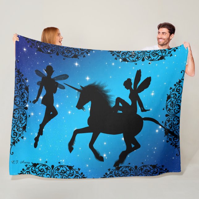 Couverture Polaire Elf Fairy et Unicorn Imaginaire (En situation)