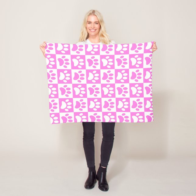 Couverture Polaire Empreintes de pattes De Marionnettes En Rose Et Bl (En situation)