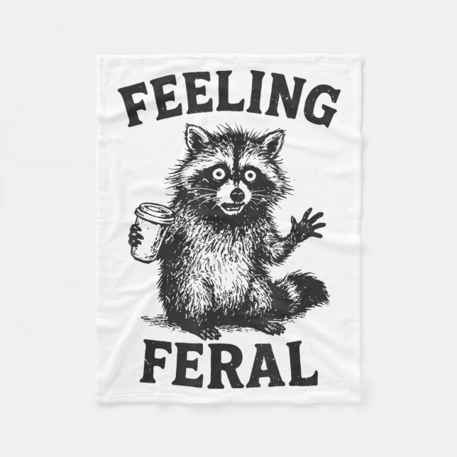 Couverture Polaire Feeling Feral Raccoon Drink Coffee Funny Trash Pan (Devant)