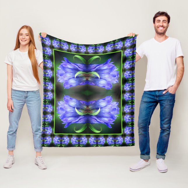 Couverture Polaire Fleur Gentienne Bleue Art Abstrait (En situation)
