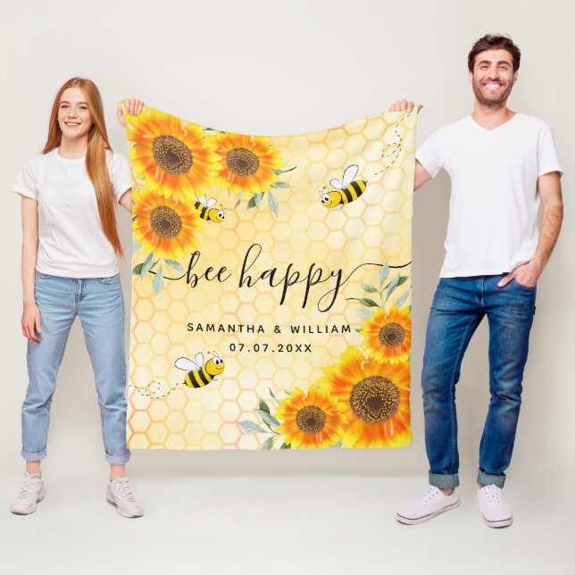 Couverture Polaire Fleurs de soleil jaunes abeilles rustiques couple  (En situation)