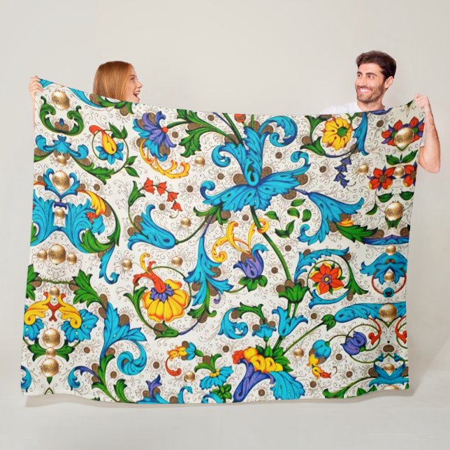 COUVERTURE POLAIRE FLORENTINE RENAISSANCE BLEU FLORAL SWIRLS, FLEURS (En situation)