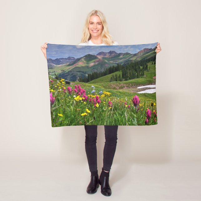 Couverture Polaire Flowers (homonymie) | Wildflowers Durango (En situation)