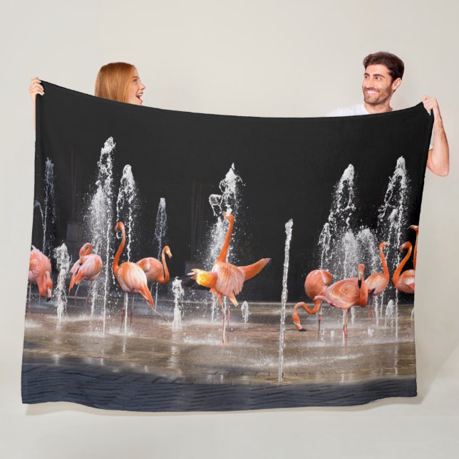 COUVERTURE POLAIRE FONTAINE DE FLAMANT ROSE (En situation)