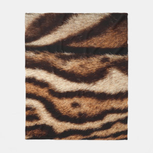 Couverture Polaire fourrure de léopard obscurci