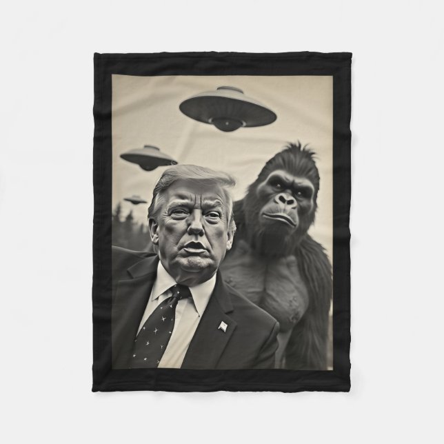 Couverture Polaire Funny Trump Bigfoot Selfie Avec Ufos Alien Étrange (Devant)