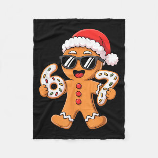 Couverture Polaire Gingerbread Santa With Sungles Holding 67 Cookies 
