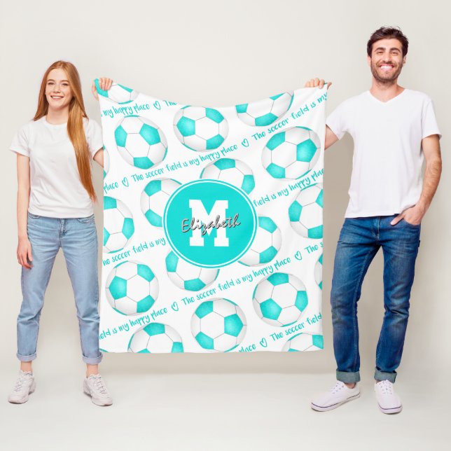 Couverture Polaire girly turquoise Le terrain de football est mon end (En situation)
