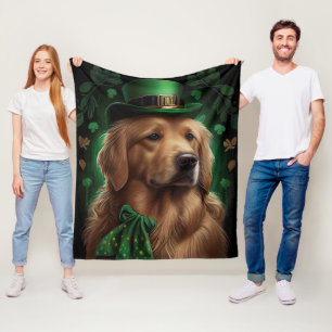 Couverture Polaire Golden Retriever Dog in St. Patrick's Day