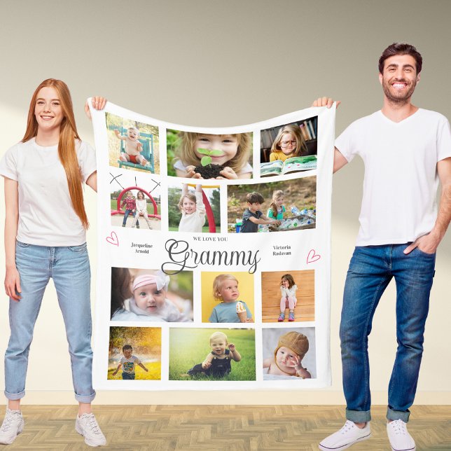 Couverture Polaire Grammy We Love You Personalized Hearts Modern (Grammy custom fleece blanket with favorite photos and personalized text.)