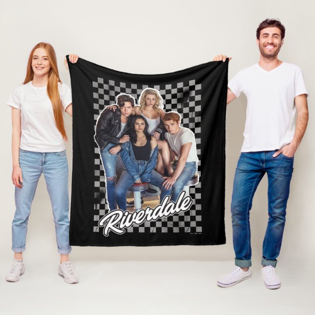 Couverture Polaire Graphique du groupe Retro Riverdale (En situation)