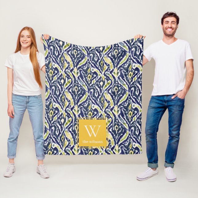 Couverture Polaire Gras bleu jaune Abstrait Ikat Monogramme (En situation)
