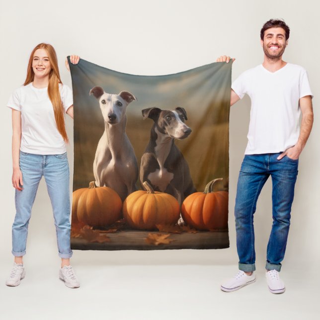 Couverture Polaire Greyhound Chiot Automne Citrouille de plaisir (En situation)