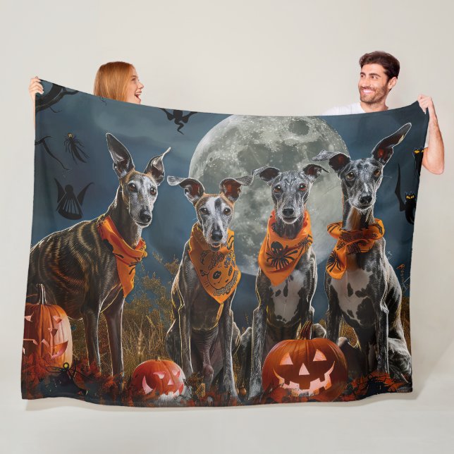 Couverture Polaire Greyhound Halloween Éffrayant (En situation)