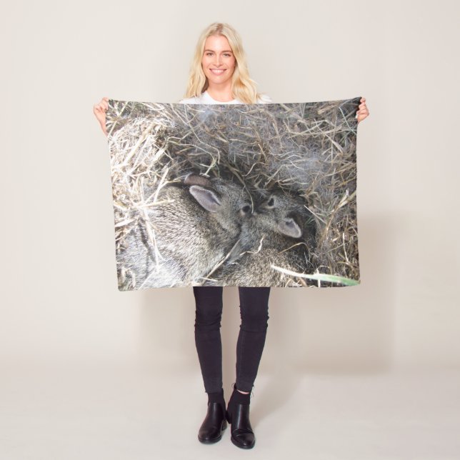 Couverture Polaire Grotte de bébé sauvage Blanche polaire (En situation)