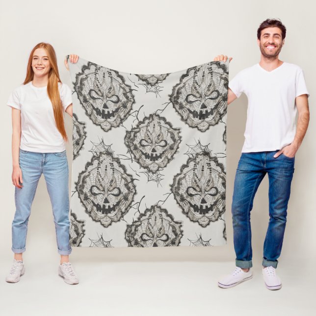 Couverture Polaire Halloween Black Lace Spiderweb Blanche & Coussin - (En situation)