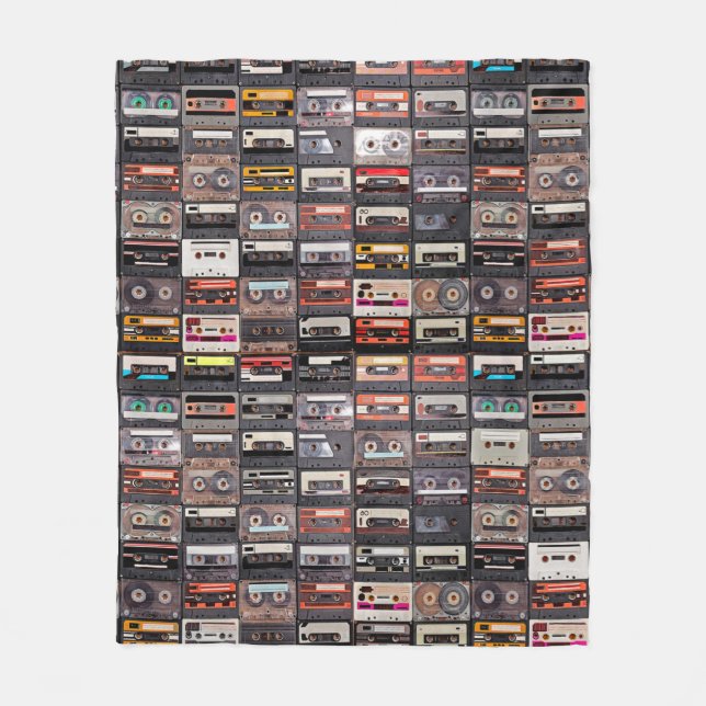 Couverture Polaire Huge collection of cassettes audio. Rétro musical  (Devant)