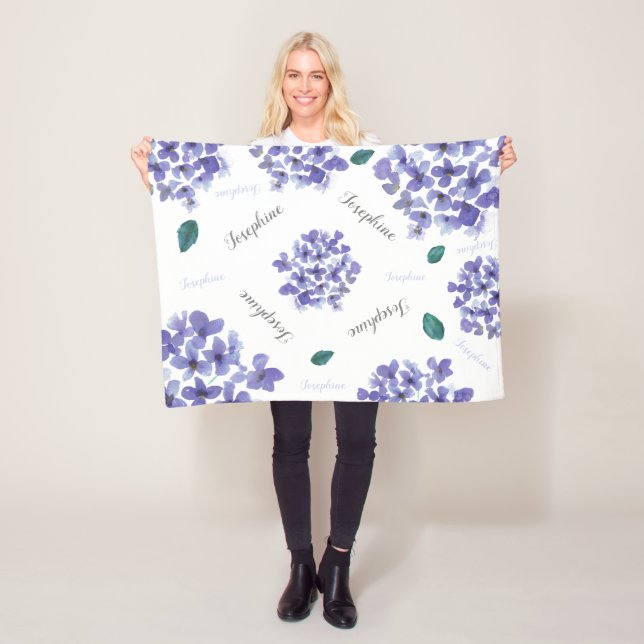 Couverture Polaire Hydrangée d'hydrangée violette personnalisée Baby (En situation)