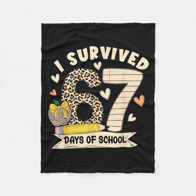 Couverture Polaire I Survived 67 Days Of School Funny Leopard Student (Devant)