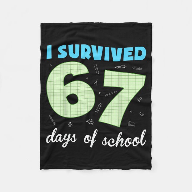 Couverture Polaire I Survived 67 Days Of School Funny Meme Student Te (Devant)