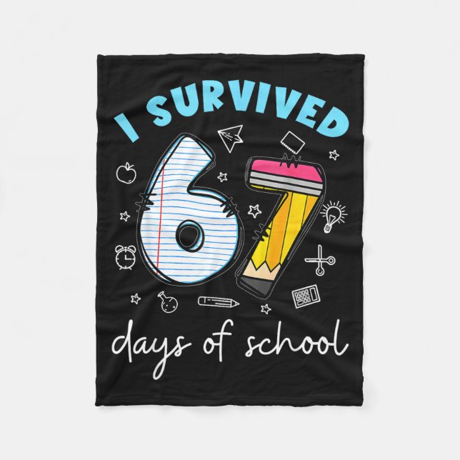 Couverture Polaire I Survived 67 Days Of School Funny Meme Teacher St (Devant)